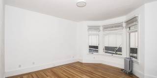 825 Pine Street Gallery 25