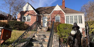 Beautifully Updated Furnished Home in Silver Spring Gallery 1