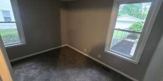 3 Bedroom Home in Champaign! Gallery 11