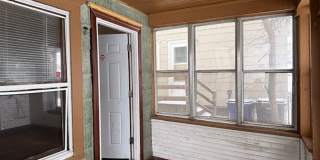 3 BR/1 BA Single-Family Home in St. Paul! Gallery 16