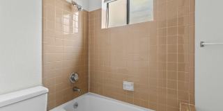 ***$500 Off 1st Months Rent*** Downtown Boulder Condo: Available NOW! Gallery 11