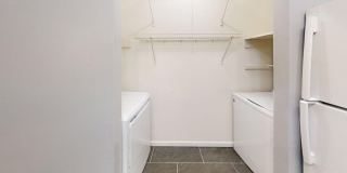 1107 River Court Gallery 10