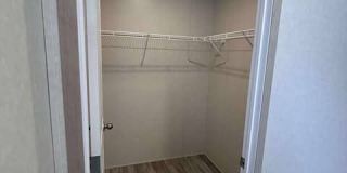 1083 IN-2 Gallery 16