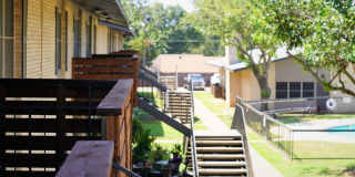 The Carriages Gallery 19