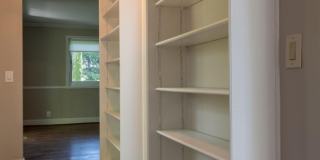 2031 HILLSIDE Drive Gallery 28