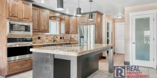 Beautiful - Elegant - 5 Bedrooms - 3 Car - 3,700 sq ft - Home for rent Beautiful - Elegant - 5 Bedrooms - 3 Car - 3,700 sq ft - Home for rent Gallery 5