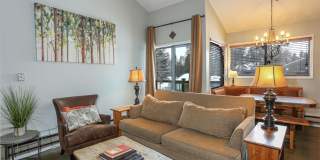 Move in Special! Keystone 2 bed/2bath! Plus Bonus Room  Pool and Hot Tubs!  BIKE STORAGE! Gallery 1