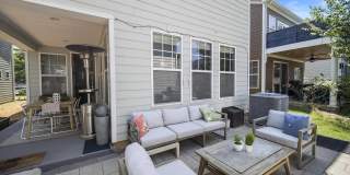 Room in 4 Bedroom Home at Double Oaks Rd Gallery 33