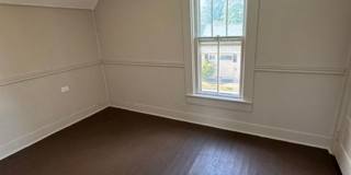 704 Davis St. Gallery 9