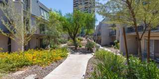 1010 E OSBORN Road Gallery 31