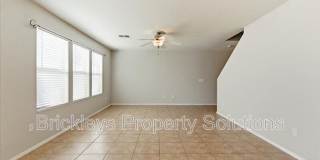 2413 E Hazeltine Way Gallery 12