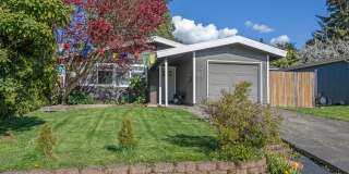 North Tacoma Beauty: Fully Remodeled & Minutes to Proctor + Ruston North Tacoma Beauty: Fully Remodeled & Minutes to Proctor + Ruston Gallery 1