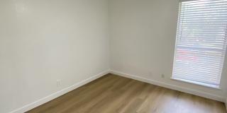 St. Edward's Apartments Gallery 25