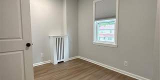 30 Knox Avenue Gallery 6