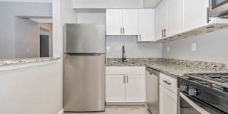 Avenue Apartments Gallery 23