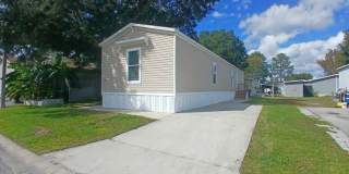 1978 Scranton Ave Gallery 1