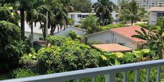 210 Horizon Street E Gallery 27