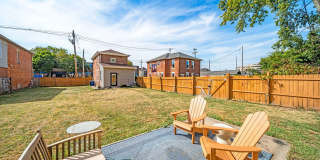 EAST FRANKLINTON ARTIST DISTRICT!  SUNNY NEWLY RENOVATED HOME on DOUBLE LOT Gallery 24
