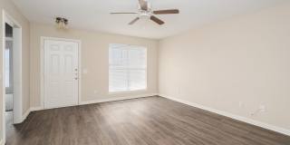640 West Marshall Drive Gallery 2