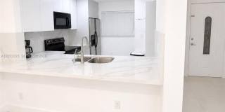 10871 NW 7th Street 1424, Miami, FL 33172 Gallery 3