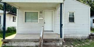 Spacious 3 Bedroom, 1 Bath Home with Basement & Large Backyard Gallery 4
