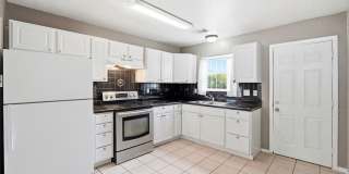 1301 S Palmetto Gallery 7