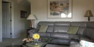 Rose Garden Furnished Unit Available May - Nov Gallery 7
