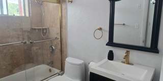 House FOR RENT in Bonita!! Pool and views. Gallery 11