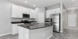 Townhome in Great Location! Gallery 5