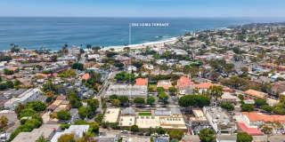 3 Bed 3 Bath Ocean View, Penthouse "Mark Singer" Residence in Downtown Laguna Beach Gallery 3