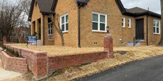 Newly Remodeled 2 Bedroom-1 Bath House Gallery 14