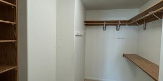 3 Bedroom Townhome Gallery 12