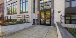 Modern Two Bedroom W/Off Street Parking, Pets Welcomed, & More! Gallery 5