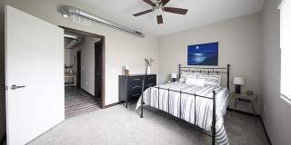 The Summit at Heritage Gallery 16