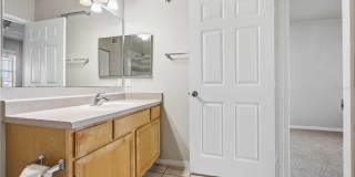 1025 VILLAGIO Circle Gallery 28