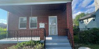 Beautiful 2bd 3.5  bath in Marshall Heights Gallery 1