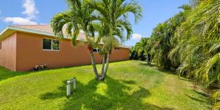 Pool Home for rent Gallery 74