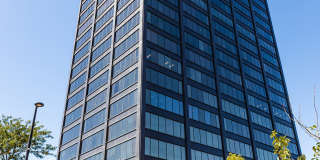 The Residence at 1000 Elm Gallery 36