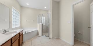 593 GRAND PARKE Drive Gallery 17