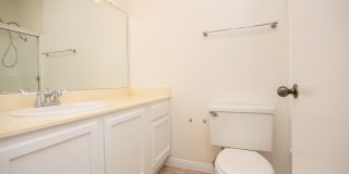 Freshly Painted 2BR/2.5BA Condo with Peak a Boo Ocean View!! Gallery 11