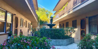 2956-3022 S. Robertson Blvd. Gallery 32