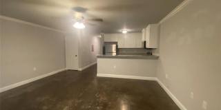 561 S Second Gallery 10