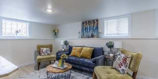 Adorable home with 3 Units in Tacoma Gallery 4