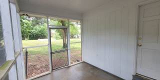 3 Bedroom 2 Bathroom House Gallery 10