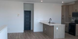 490 Mahogany Lane Gallery 11