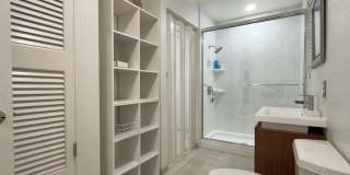 15000 Ashford Street - 17 Gallery 14