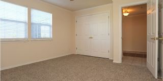2-bedroom 1 bath available in midtown! Gallery 50