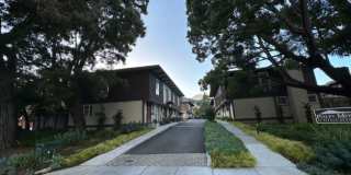 EPIC REA: 2 BR/1 BA Townhome w/ 1 Parking in Great Corte Madera Gallery 48
