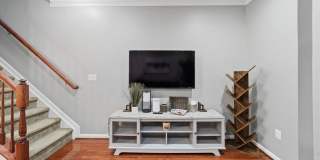 852 REGENTS Square unit: 343 Gallery 13