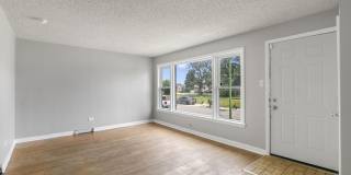 7216 S CENTRAL PARK Avenue Gallery 2